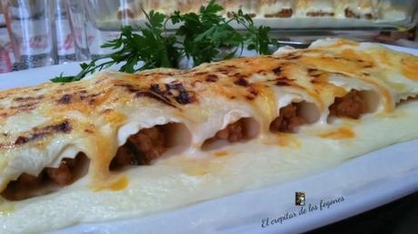 CANELONES DE CARNE, CALABACÍN Y 4 QUESOS canelones