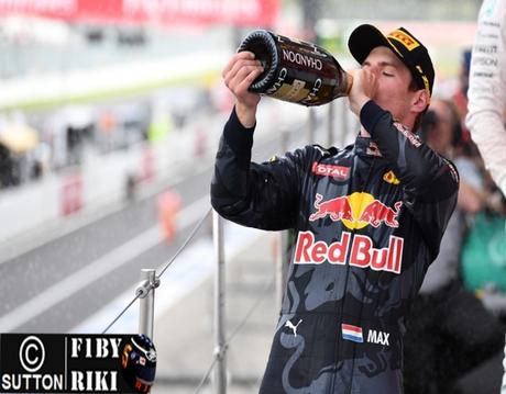 Max Verstappen es elegido piloto del día tras el GP de Japón 2016