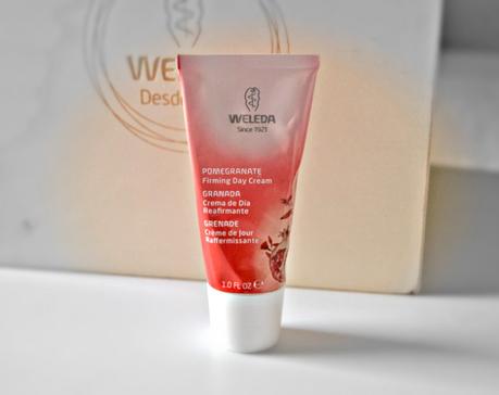 Crema de Día Reafirmante de Granada crema para arrugas marcadas de Weleda
