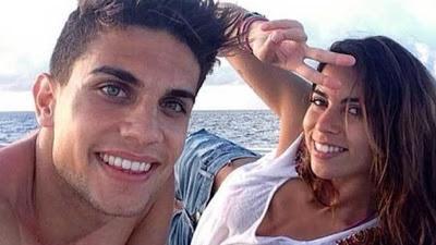 Marc Bartra pide matrimonio a su novia Melissa Jiménez Marc Bartra pide matrimonio a su novia Melissa Jiménez