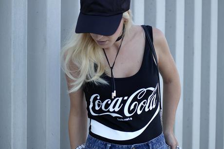 COCA-COLA