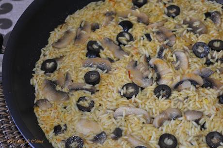 Arroz con champiñones y aceitunas Arroz con champiñones y aceitunas