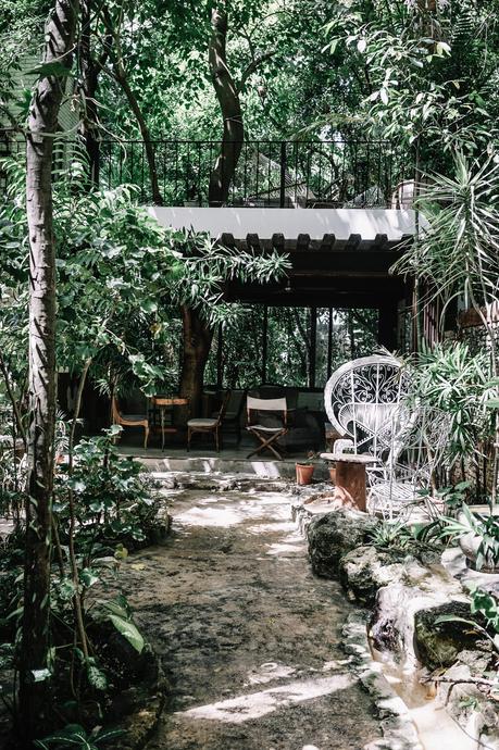 stripped_dress-leather_backpack-suede_espadrilles-mayan_ruins-hotel_esencia-sanara_tulum-beach-mexico-outfit-collage_vintage-11