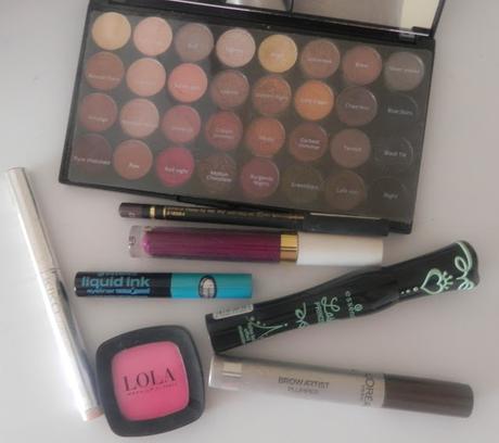 Look Almost There: degradado clásico + gloss burdeos intenso