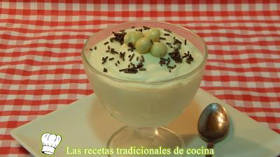 Cómo hacer mouse de chocolate blanco sin huevo