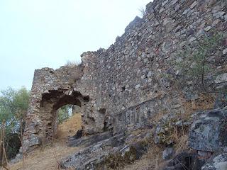 Castillo de Mayorga, en San Vicente de Alcántara: álbum fotográfico Castillo de Mayorga, en San Vicente de Alcántara: álbum fotográfico