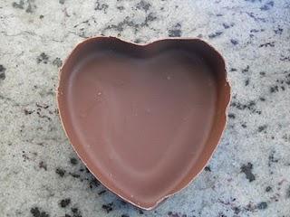 CORAZÓN DE FRESA Y CHOCOLATE