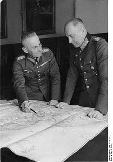 El Führer revisa Sonnenblume y Barbarossa - 03/02/1941.