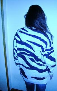 Back, High five! Back, High five!