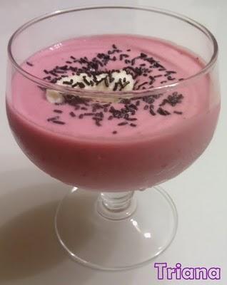 Mousse con fresones de Palos Mousse con fresones de Palos