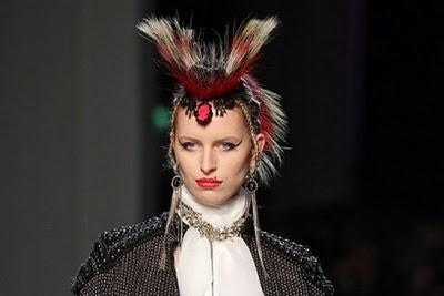 Haute couture (By Clotílde V.S) Haute couture (By Clotílde V.S)