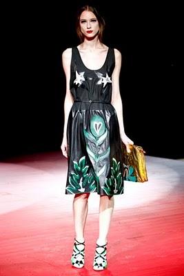 Desfiles: PARIS Fashion Week S/S 2011 Desfiles: PARIS Fashion Week S/S 2011