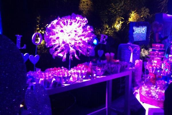 Fiesta Purple Valentine's con Katy Perry por Caras
