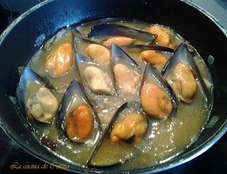 Mejillones con salsa picante