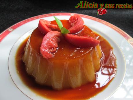 FALSO FLAN DE GUAYABAS Y LIMÓN FALSO FLAN DE GUAYABAS Y LIMÓN