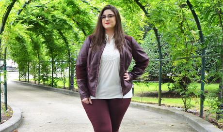 Outfit of the Day ~  Cazadora & Pantalones - Garnet Red