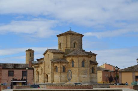 León, Carrión, Frómista, Palencia, Fuensaldaña.