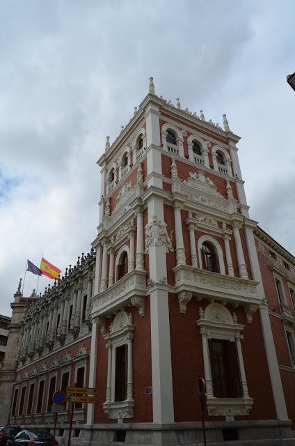 León, Carrión, Frómista, Palencia, Fuensaldaña.