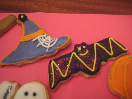 GALLETAS PARA HALLOWEEN Y BUÑUELOS DE VIENTO DE TODOS LOS SANTOS