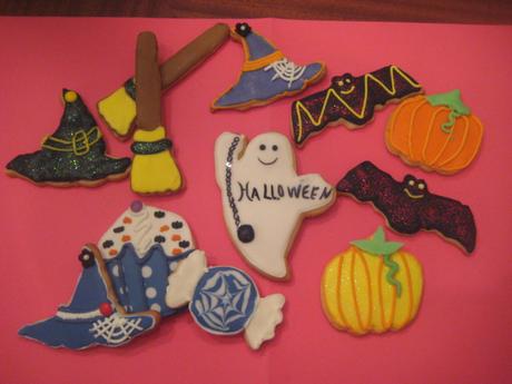 GALLETAS PARA HALLOWEEN Y BUÑUELOS DE VIENTO DE TODOS LOS SANTOS