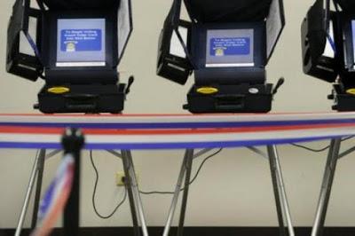 CNN mostró que una persona puede votar 400 veces en una máquina de voto electrónico