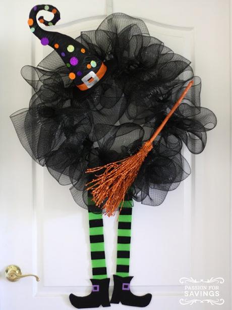 2521.- Coronas para decorar Halloween