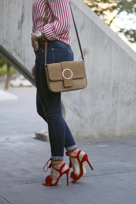 Sandalias de tiras rojas de Zaful