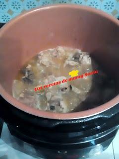 POLLO EN SALSA DE CEBOLLA EN OLLA GM Pollo salsa cebolla olla amiga carol