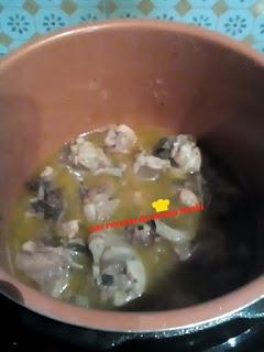 POLLO EN SALSA DE CEBOLLA EN OLLA GM Pollo salsa cebolla olla amiga carol