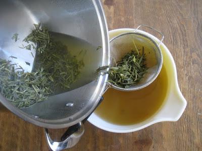 Recupérate tras el verano infusión de manzanilla y romero