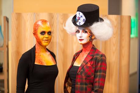 Quitar el maquillaje de Halloween sin morir en el intento Quitar el maquillaje de Halloween sin morir en el intento