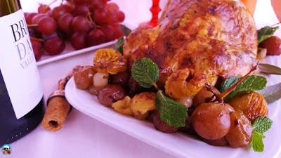 Pollo asado con uvas y castañas Pollo asado con uvas y castañas
