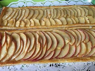 Bandas de fruta con crema pastelera