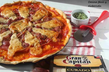 PIZZA DE JAMÓN SERRANO Y QUESO CURADO (PIZZA IBÉRICA)