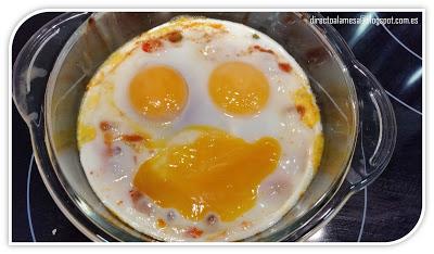 Huevos a la flamenca (ideal para Halloween)