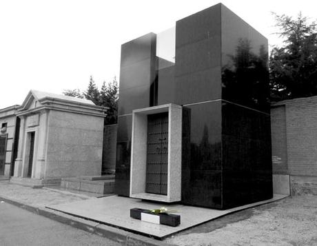 A-cero Projects ARQUITECTURA FÚNEBRE
