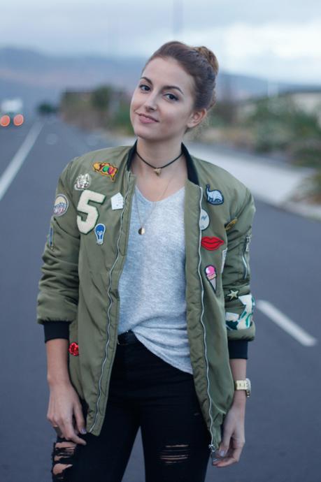 Bomber con parches de Gamiss Bomber con parches de Gamiss