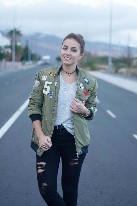 Bomber con parches de Gamiss Bomber con parches de Gamiss