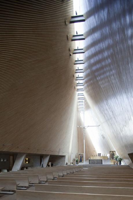 IGLESIA Y CENTRO DE FORMACIÓN SANTA FE EN MÉXICO javier-sordo-2