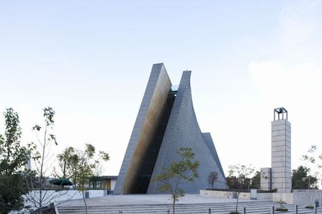 IGLESIA Y CENTRO DE FORMACIÓN SANTA FE EN MÉXICO javier-sordo-14