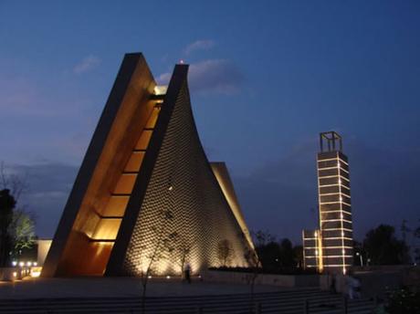 IGLESIA Y CENTRO DE FORMACIÓN SANTA FE EN MÉXICO javier-sordo-5
