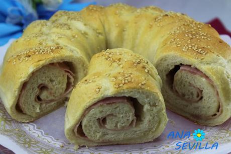 Rosca de pan relleno al vapor con Thermomix. Ana Sevilla