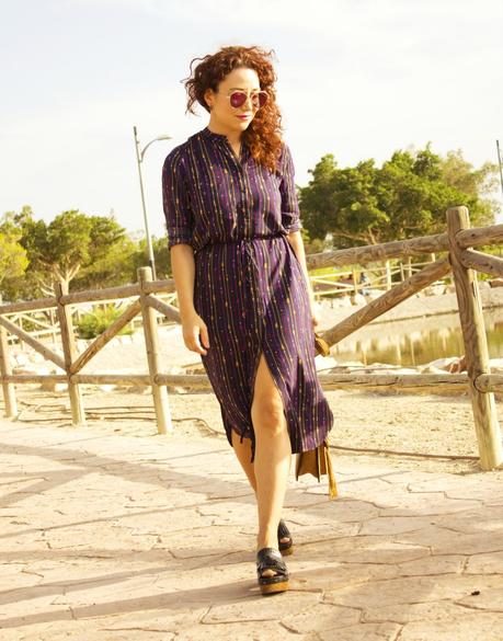  vestido_laredoute_chaqueta_burdeos_cuero_zara_stradivarius_bolso_chloe_gafas_de_sol_rosas_melange_boutique_fashion_blog_de_moda_5