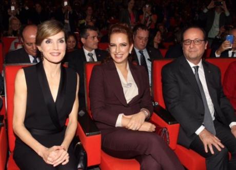 Dña. Letizia, look celebrity, en el Congreso Mundial del Cáncer, en París