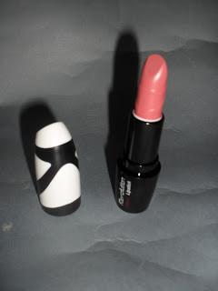 Nuevas cosas de Make Up Revolution y Flormar Nuevas cosas de Make Up Revolution y Flormar