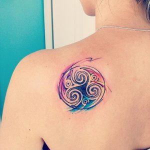 7 símbolos ideales para tatuajes trisqueltatuaje