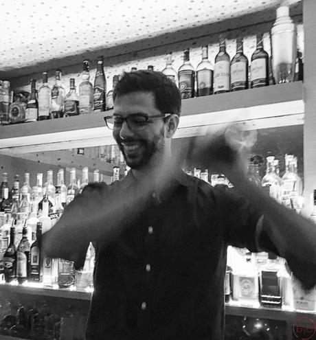 Bloody Mary Cocktail Lounge, versionando el clásico Bloody Mary Cocktail Lounge, versionando el clásico