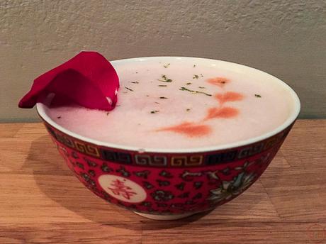 Bloody Mary Cocktail Lounge, versionando el clásico Bloody Mary Cocktail Lounge, versionando el clásico