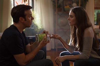 Nunca entre amigos. La resaca del amor moderno. Nunca entre amigos. La resaca del amor moderno.