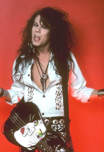 Efemérides del Rock y Heavy Metal: Que pasó un 02 de Noviembre Efemérides del Rock y Heavy Metal: Que pasó un 02 de Noviembre